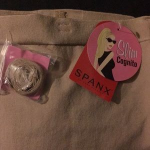 Spanx Slim Cognito 3x Shaping Mid-Thigh Bodysuit